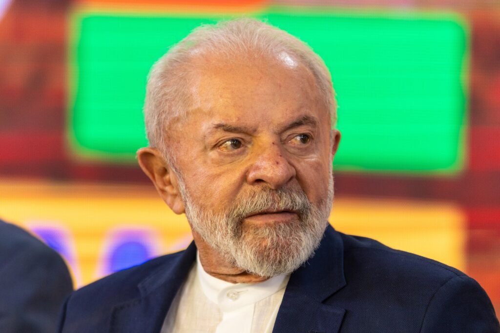 Oposição busca derrubar decreto sobre educação inclusiva de Lula