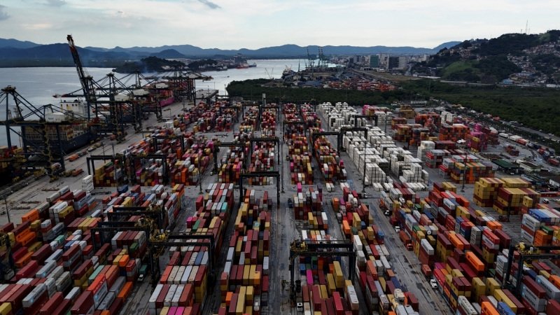 China supera Brasil como maior parceiro comercial da Argentina