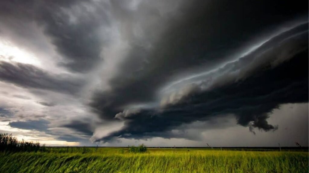 Impactos das Chuvas Intensas no Mercado Imobiliário