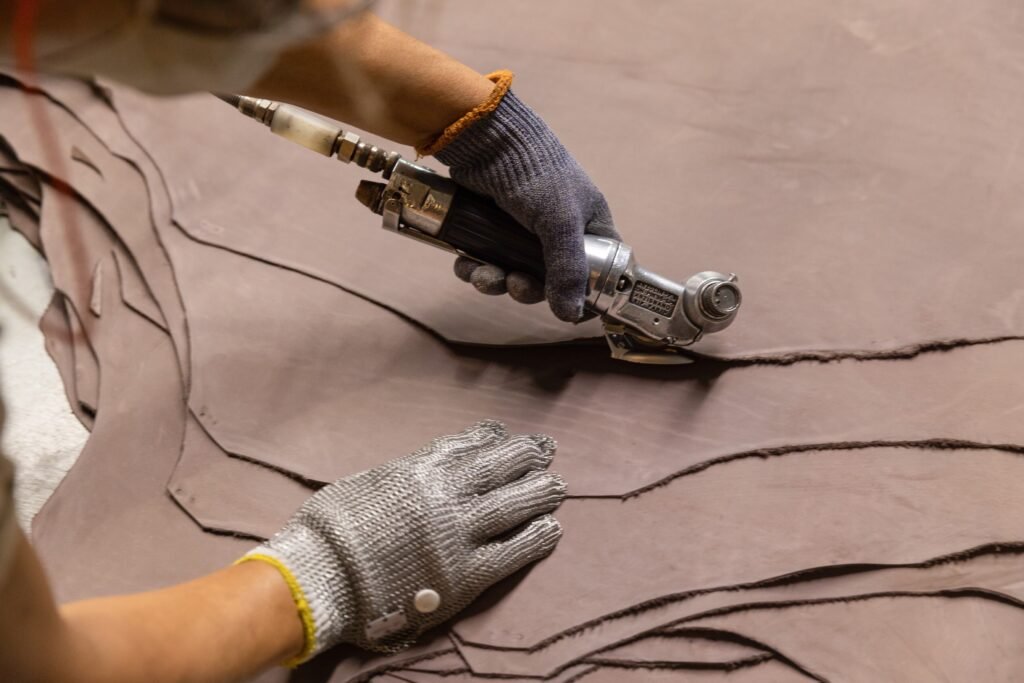 Fusão JBS e Viva: Oportunidades no Setor de Couro