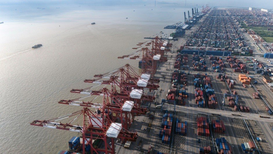 Impacto da Queda nas Exportações Chinesas para Investidores