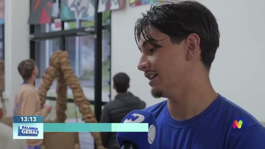 Arte e Reciclagem: Conscientização em Fraiburgo