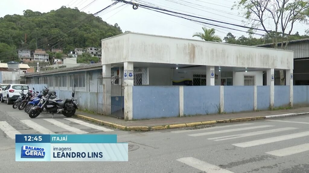 Melhorias na Escola Ariribá: Impacto na Comunidade e Imóveis