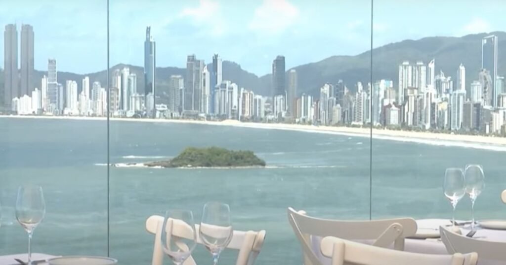 Impacto da Perda de Alvará em Restaurantes de Luxo