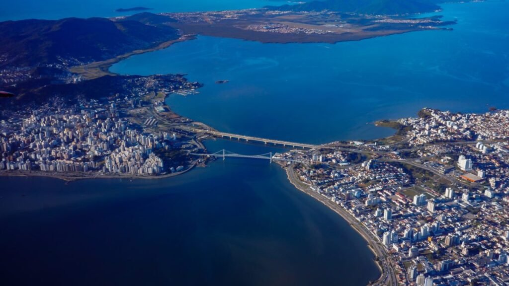 Nova Ilha e Cidades Vizinhas Transformam Mapa de Florianópolis