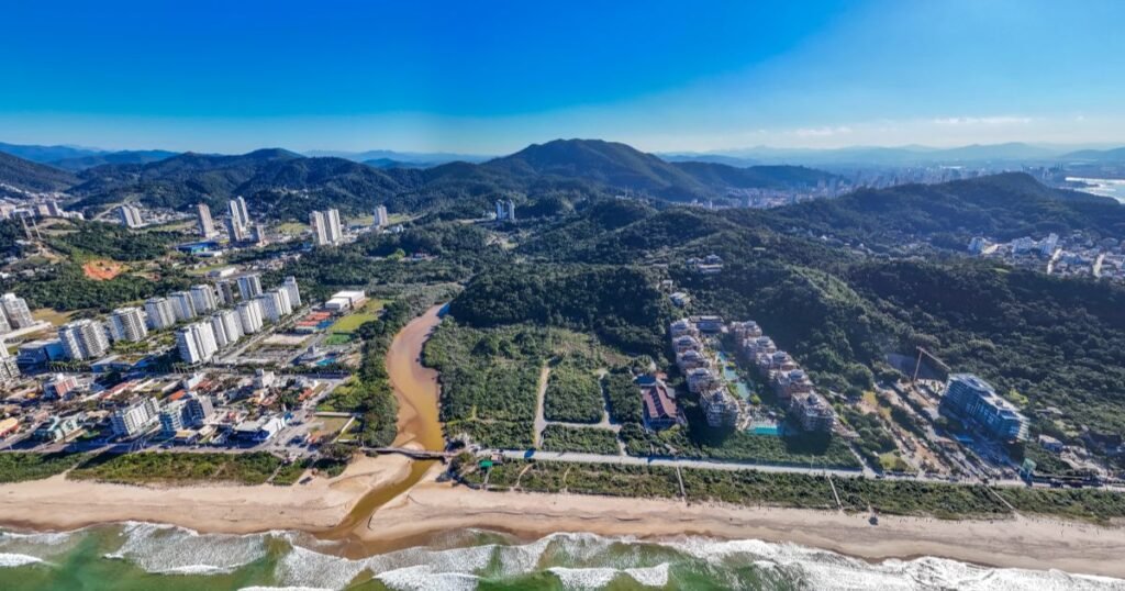 Praia Brava: O Futuro Imobiliário de Itajaí até 2030
