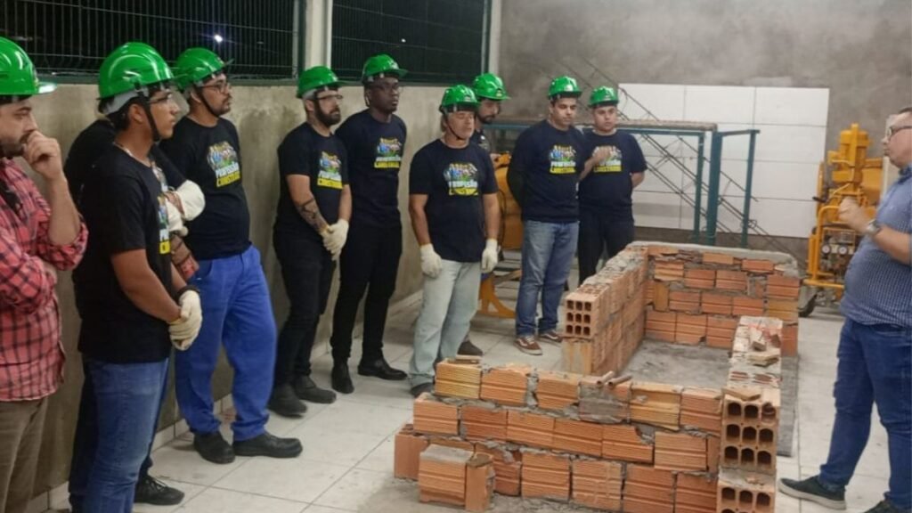 Joinville se destaca na formação de profissionais da construção